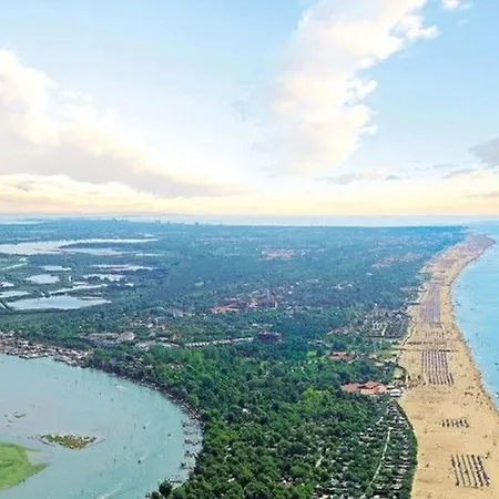 Villaggio Leonard B Bibione